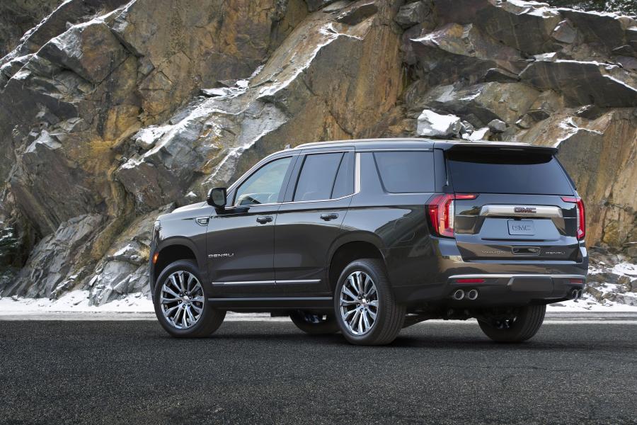  GMC Yukon Denali 2020 года  (фото 30 из 31)